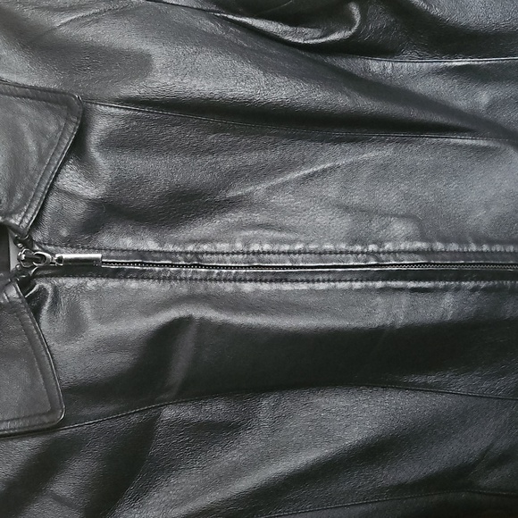 New York & Company 100% genuine leather jacket - Picture 2 of 8